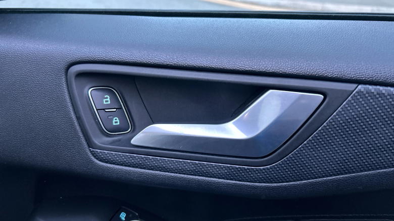 Ford Focus 2.0 EcoBlue ST-Line X 5dr Auto Diesel Estate